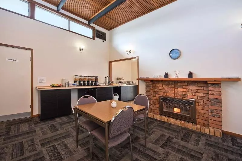 ホテル Hi Way Eight Motor Inn