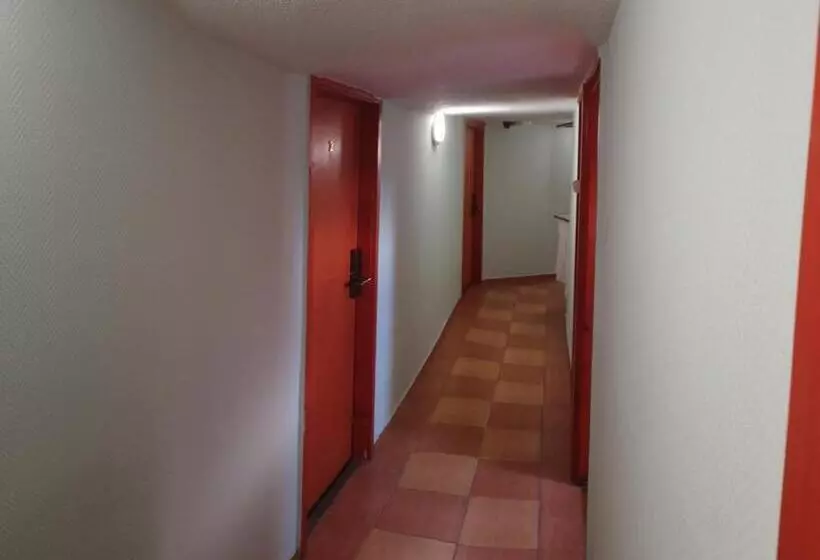 ホテル Jáde Panzió