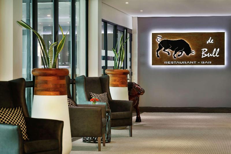 Legend Hotel Lagos Airport, Curio Collection By Hilton