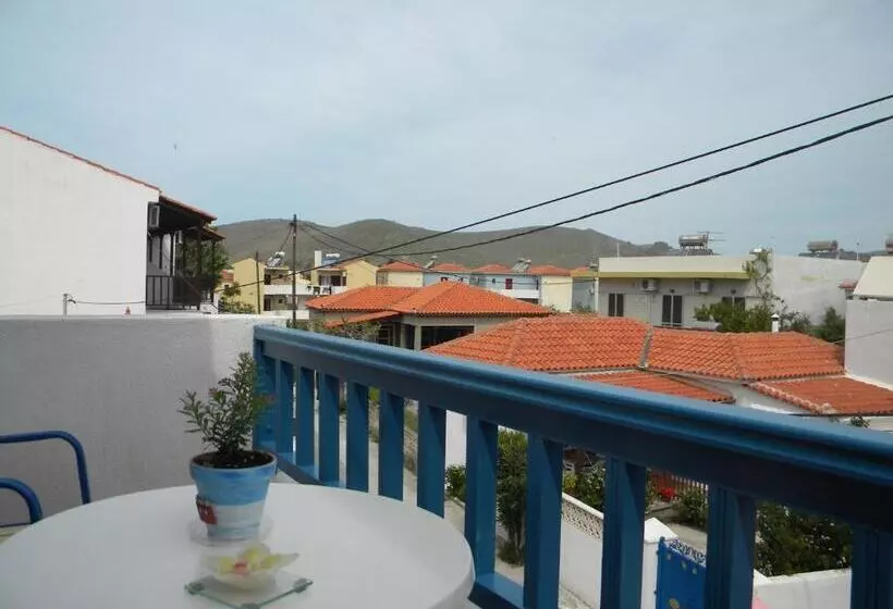 Hotelli Ostria Eressos Rooms