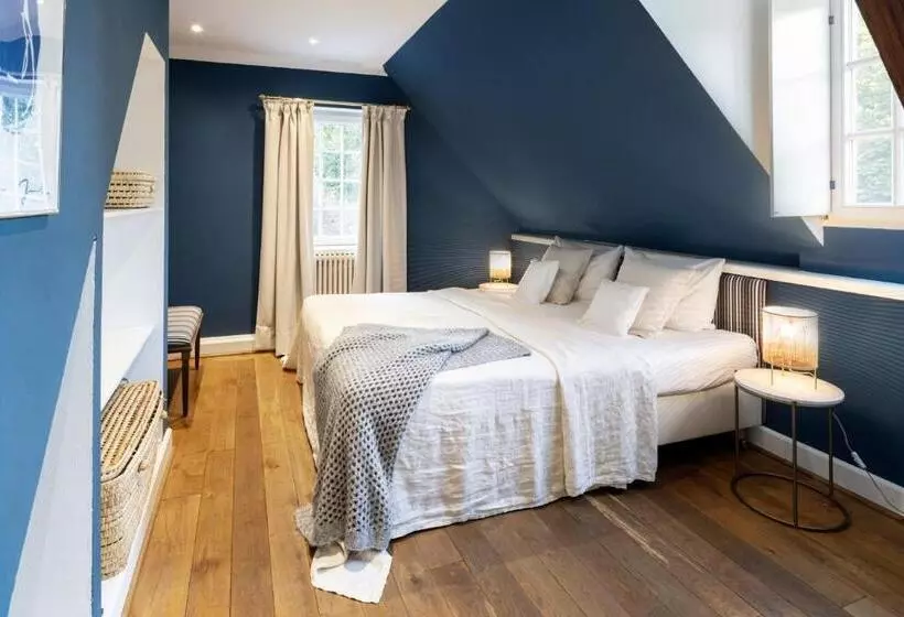 Hotelli Schloss Hertefeld & Hertefeldhof