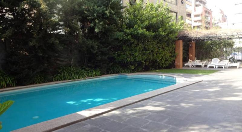 Fotos del hotel Tatai Suites Apartments:  2