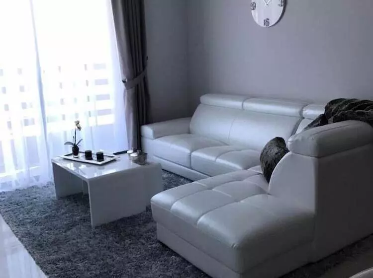 Al Manzil Residence Hidd
