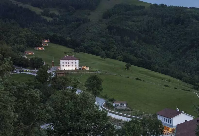 Cabañas Deluxe Basajaun Basoa By Irrisarri Land