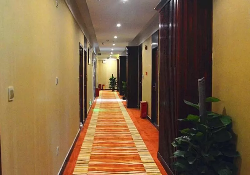 Hotelli Greentree Alliance Shenzhen Baoan Fuyong Bus Station