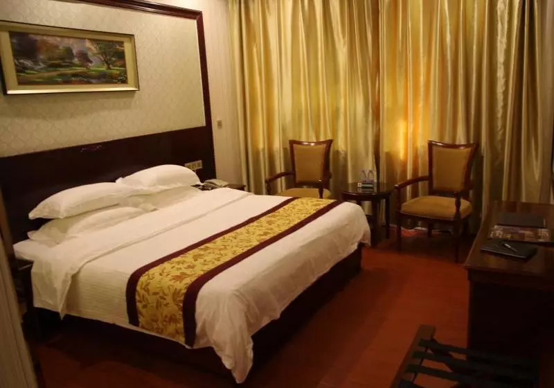 Hotelli Greentree Alliance Shenzhen Baoan Fuyong Bus Station