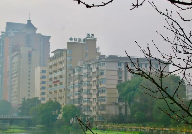 ホテル Greentree Inn Ningbo South Railway Station Express