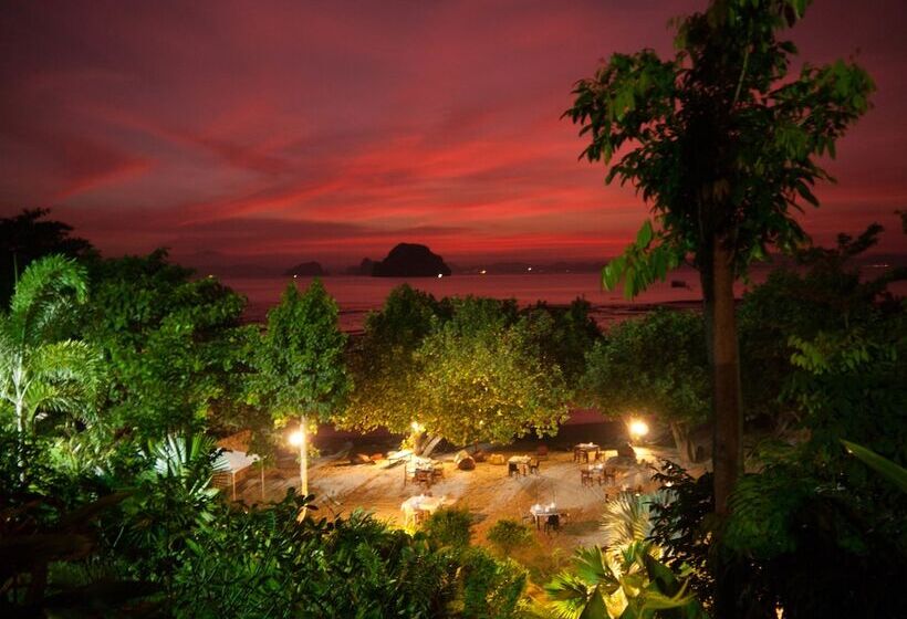 هتل Le Passetemps