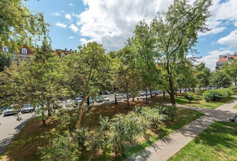 בית מלון כפרי P&o Apartments Plac Zbawiciela