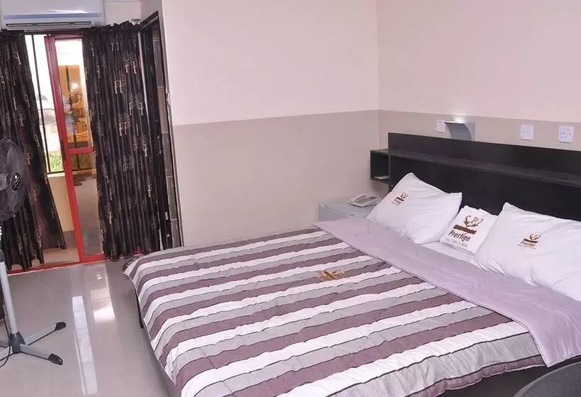 هتل Prestige Events Centre