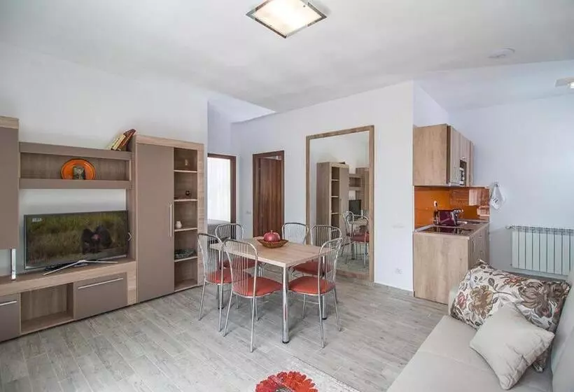 Hotelli Residence Il Lago