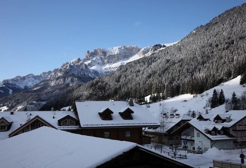 هتل Residence Villa Artic