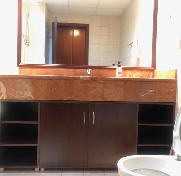 Отель Roma By Giovanni Boutique Suites