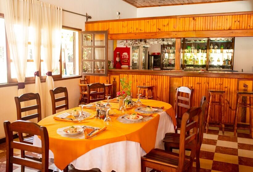 Victory Hotel & Restaurant Tulear