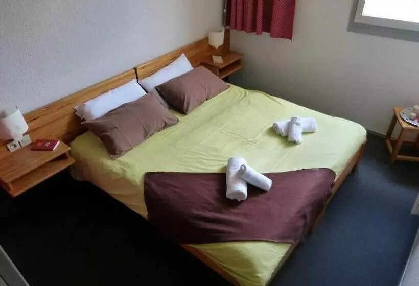 ホテル Vvf Villages "les Terrasses De Maurienne" Valmeinier