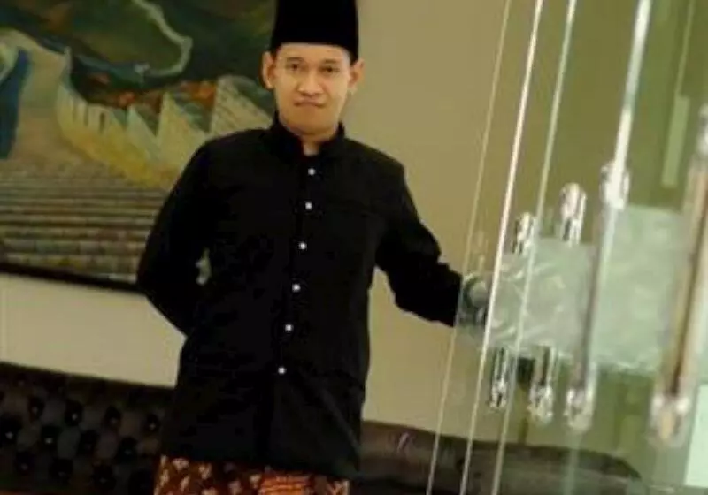 Hotel Yusro  Restaurant & Convention