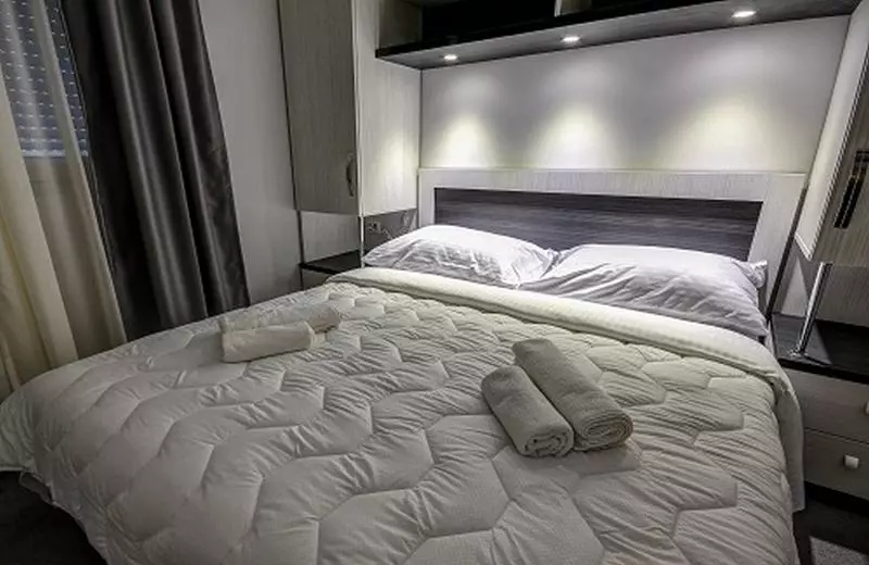 هتل Apartmani Bristol Igalo