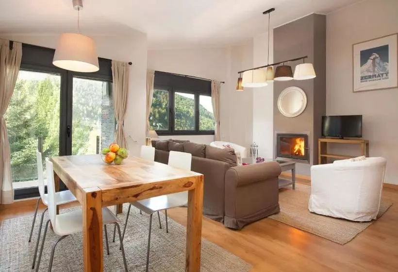 هتل Tarter Mountain Suites