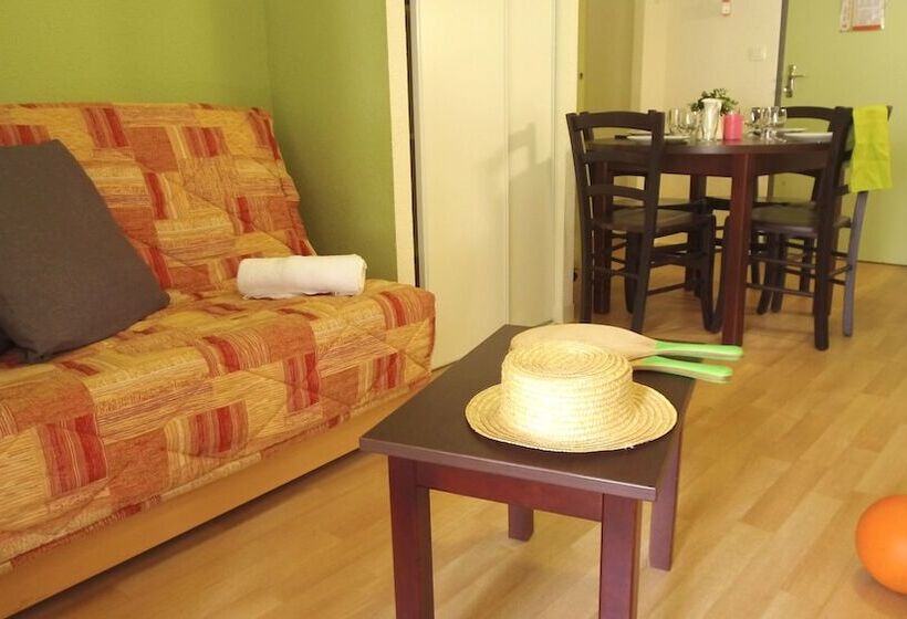 فندق Vvf Sud Aveyron