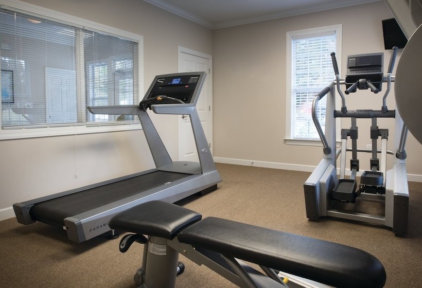 فندق Club Wyndham Lake Marion