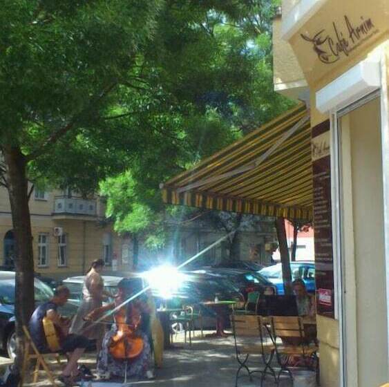 Pension Berlin Overnight