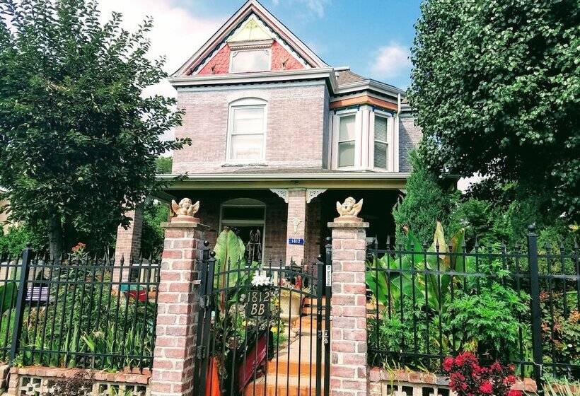 هتل 1812 Overture B&b