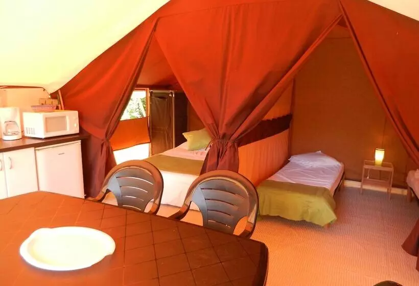 Hotelli Camping Baalse Hei