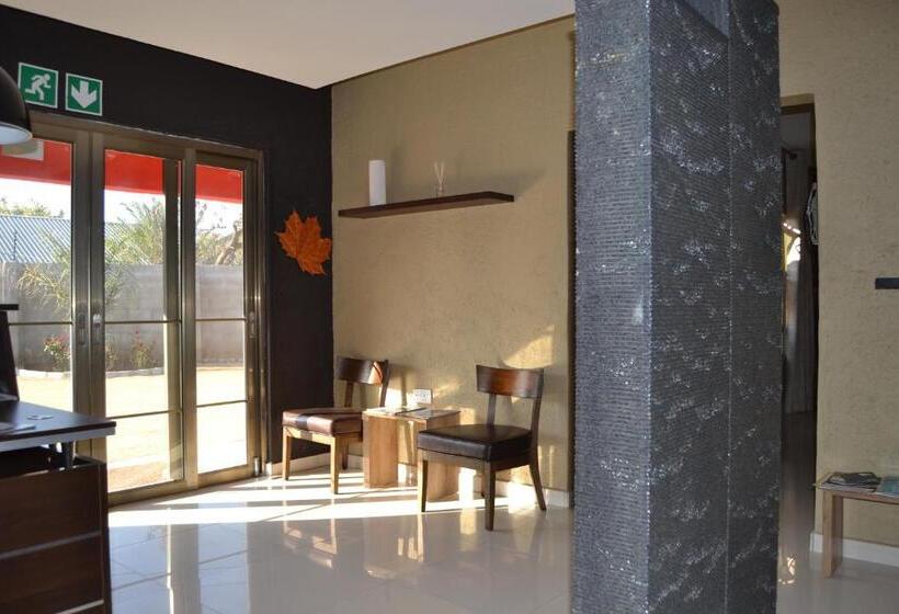 هتل La Signature Guest House