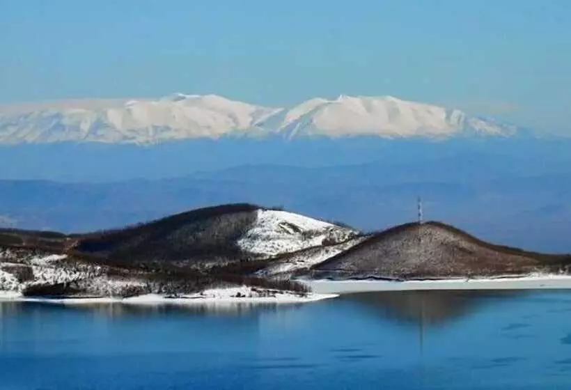 Hotelli Oreiades Suites