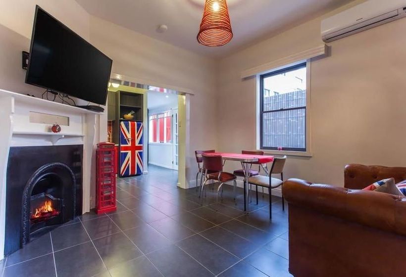 호텔 Redtro House South Yarra