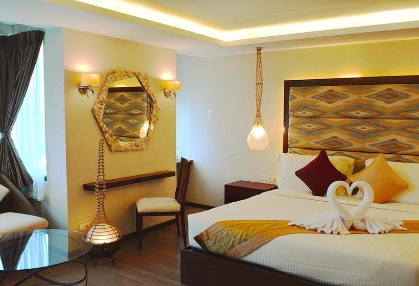 هتل Capital O 261 Rumah Highlands