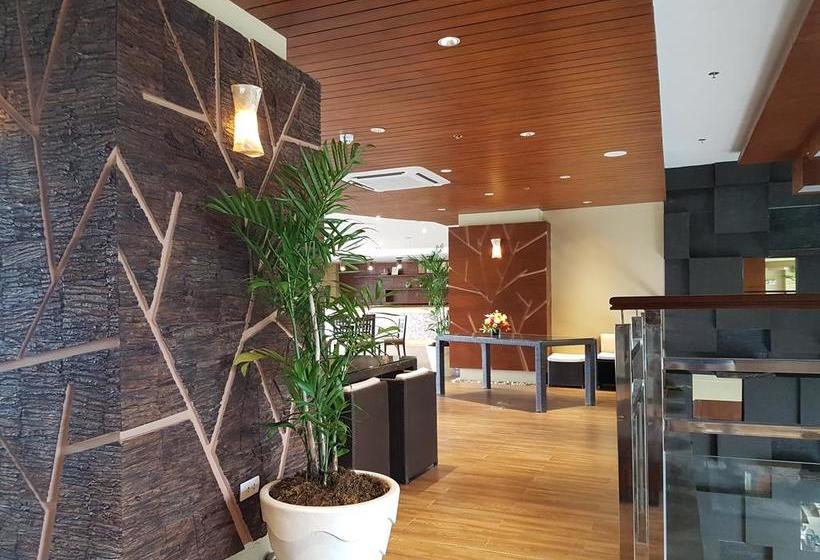 هتل Capital O 261 Rumah Highlands