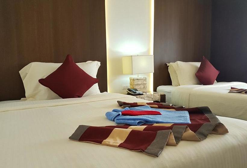 هتل Capital O 261 Rumah Highlands