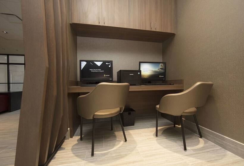 ホテル Springhill Suites By Marriott Athens Downtown/university Area