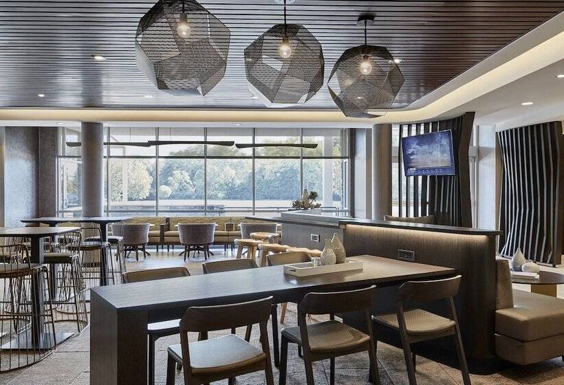 ホテル Springhill Suites By Marriott Athens Downtown/university Area