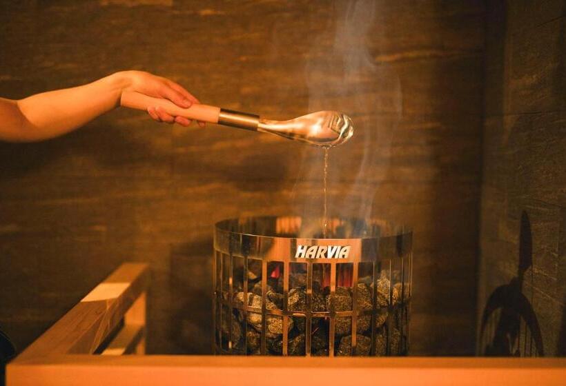 호텔 Themana Village