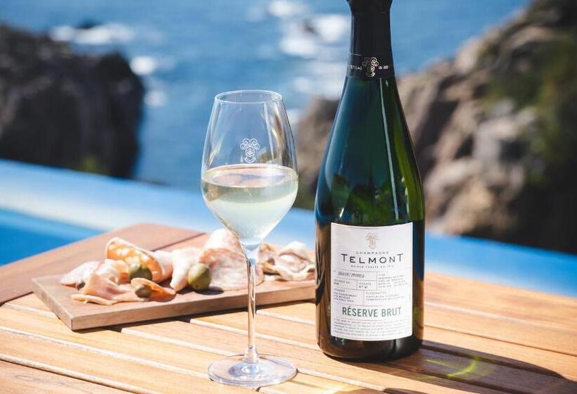 호텔 Themana Village