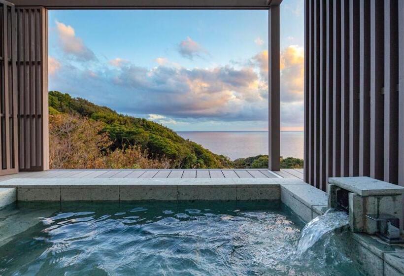 호텔 Themana Village