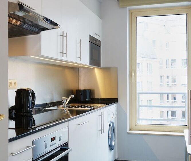 هتل Thon Residence Parnasse