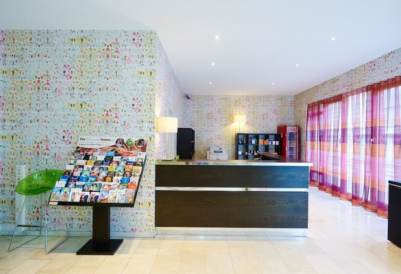 هتل Thon Residence Parnasse