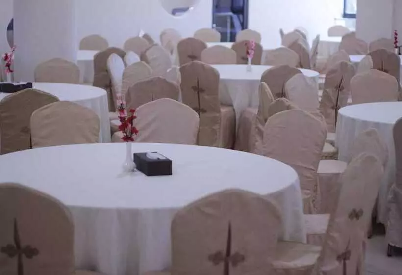 Wafa Hotel & Apartment