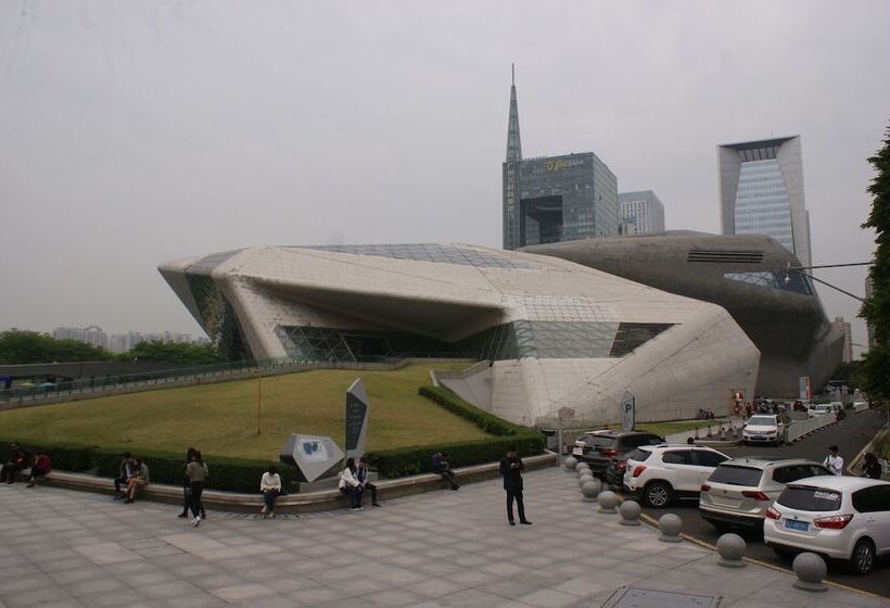 فندق Yixin Business