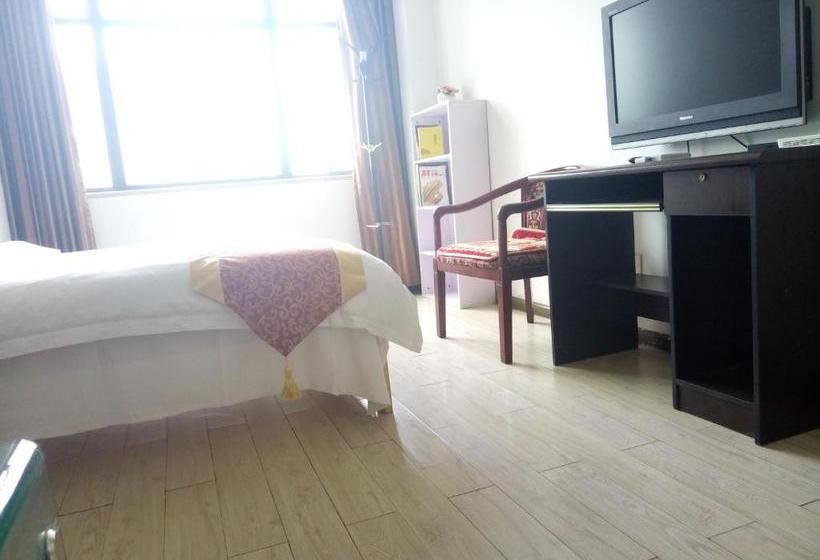 هتل Rivera Apart Exhibition Center