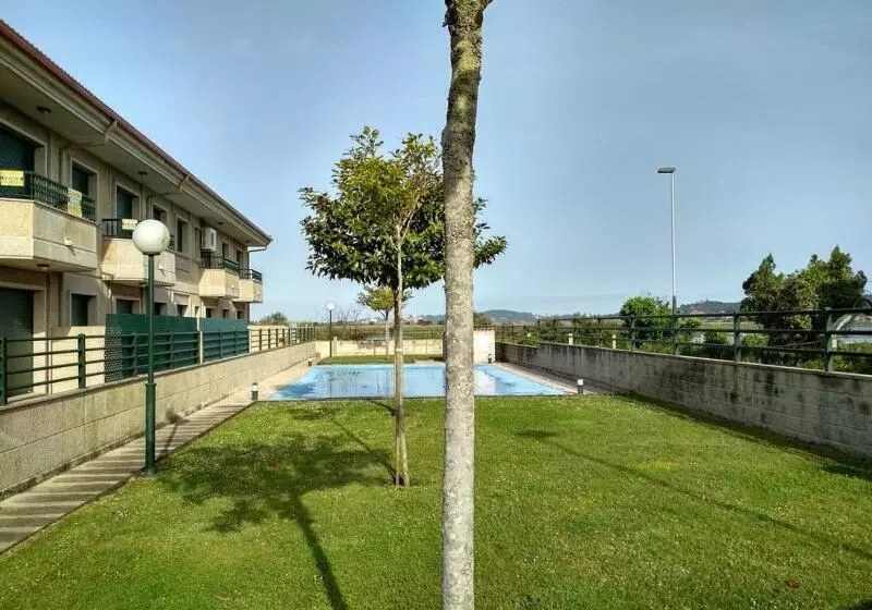 Apartamentos Playa de La Lanzada 3000