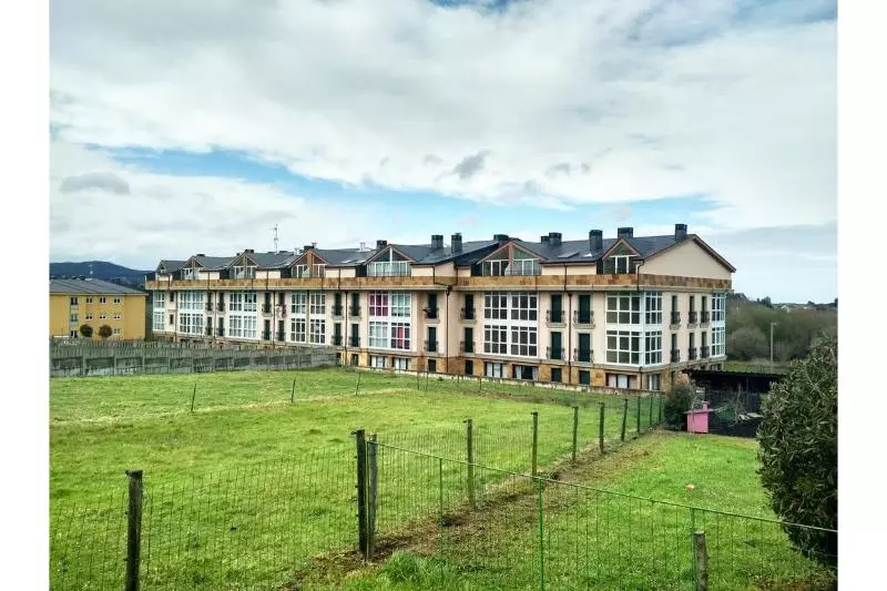 Apartamentos Playa de Las Catedrales 3000