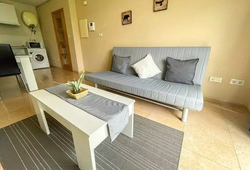 Apartamentos Playa de Las Catedrales 3000