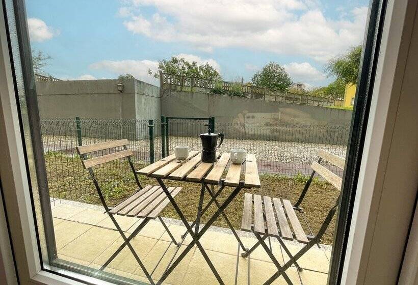 Apartamentos Playa de Las Catedrales 3000