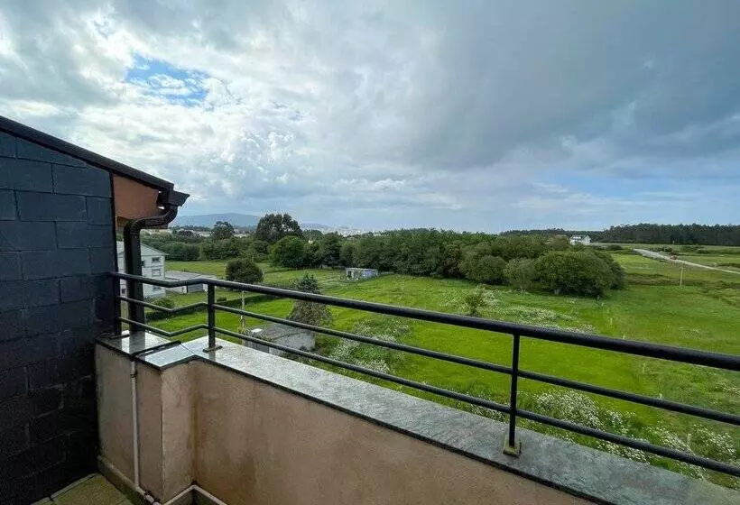 Apartamentos Playa de Las Catedrales 3000