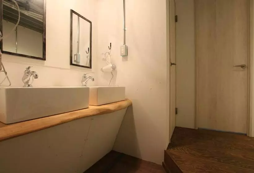 ホテル 365base Outdoor Hostel