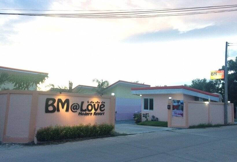 Hotel Bm At Love